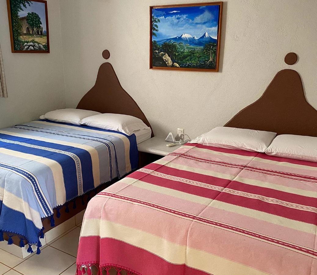 Zandoyo Bed & Breakfast 埃斯孔迪多港 外观 照片