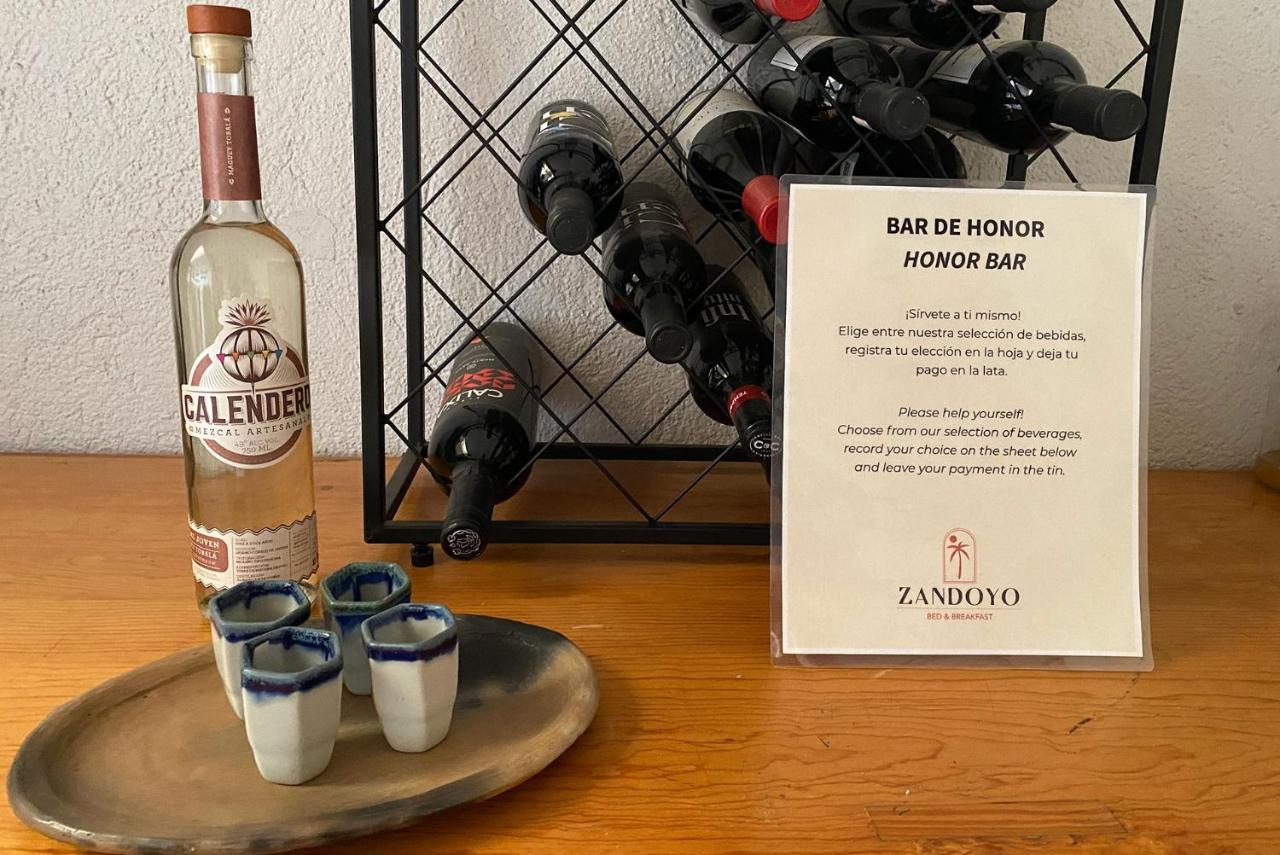 Zandoyo Bed & Breakfast 埃斯孔迪多港 外观 照片