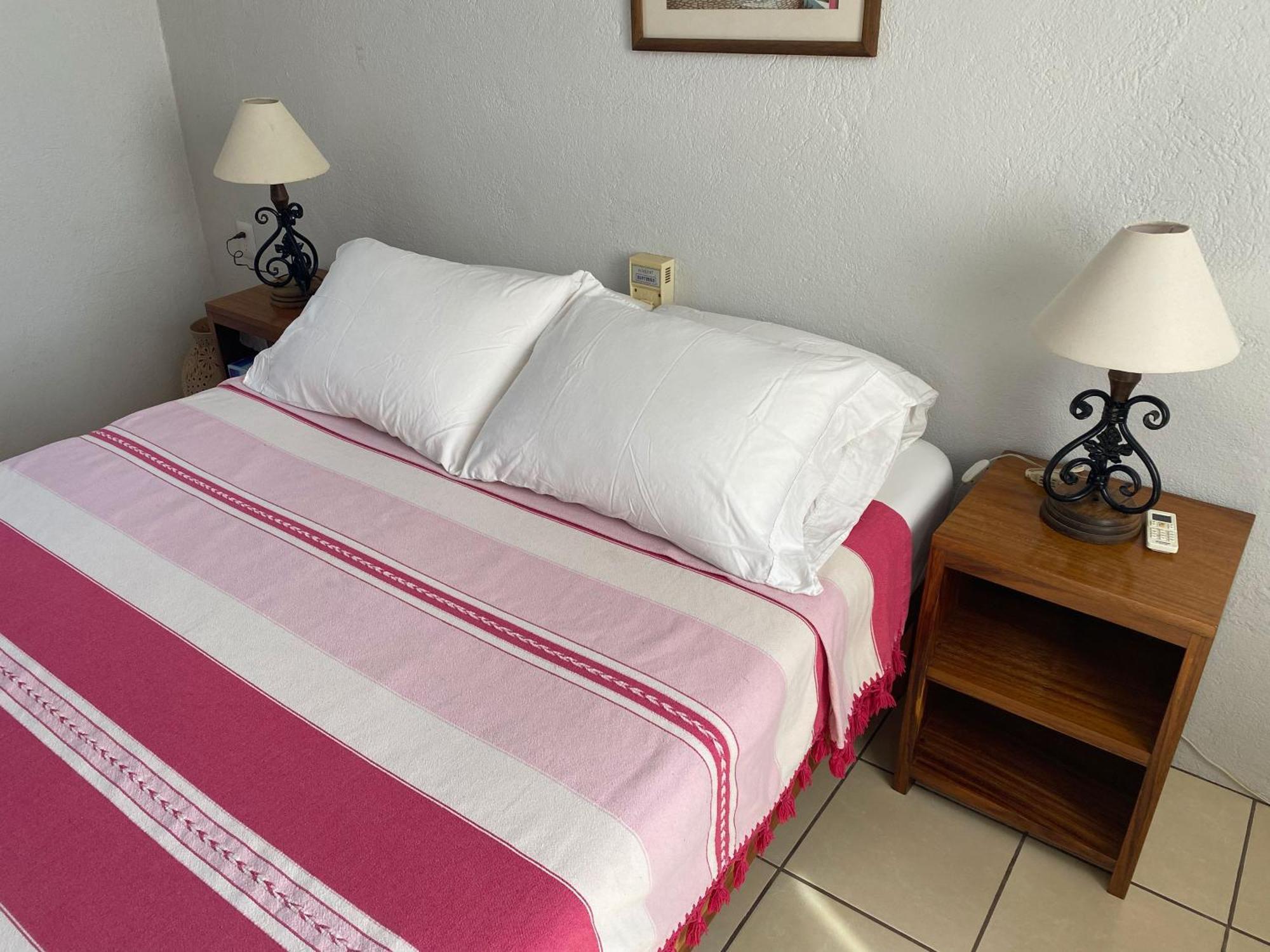 Zandoyo Bed & Breakfast 埃斯孔迪多港 外观 照片